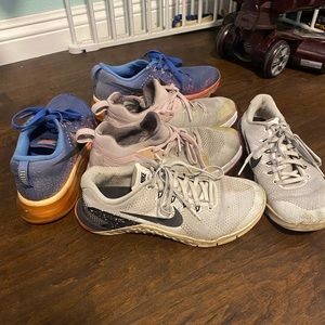 3 pairs of Nike 2 metcon 7, 1 airmax 7.5 shoes